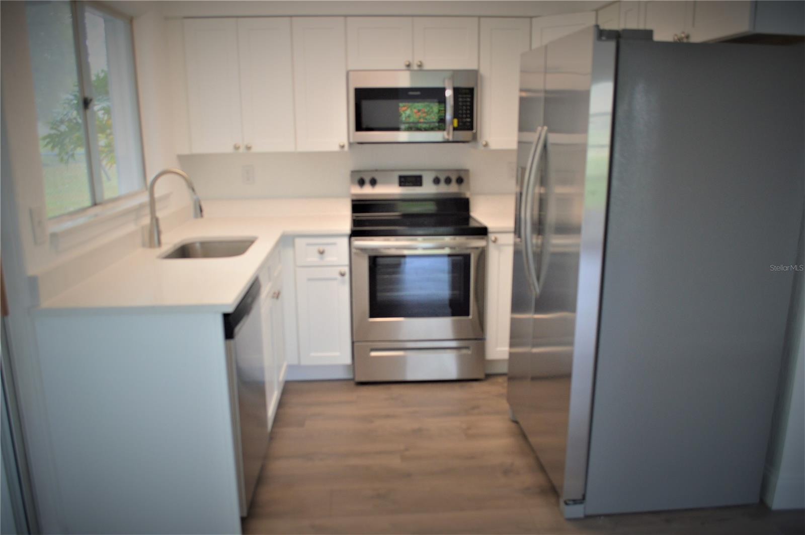 Florida Shores 01 - Residential