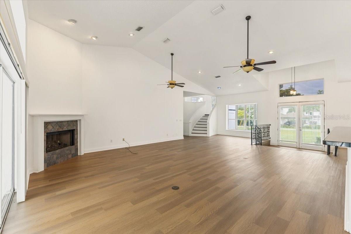 LAKE BUTLER ESTATES - Residential