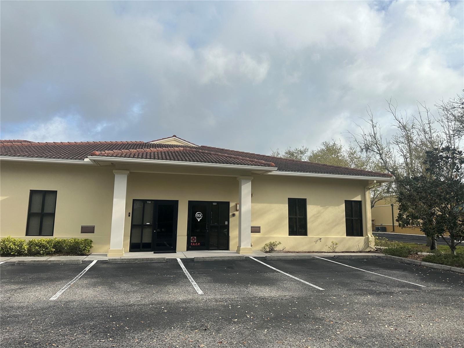 LAKEWOOD RANCH CORPORATE PARK - Commercial Lease