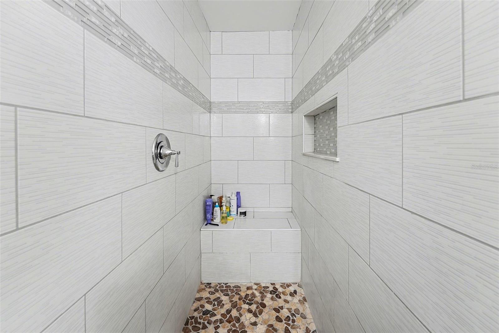 MARINERS PASS - Residential