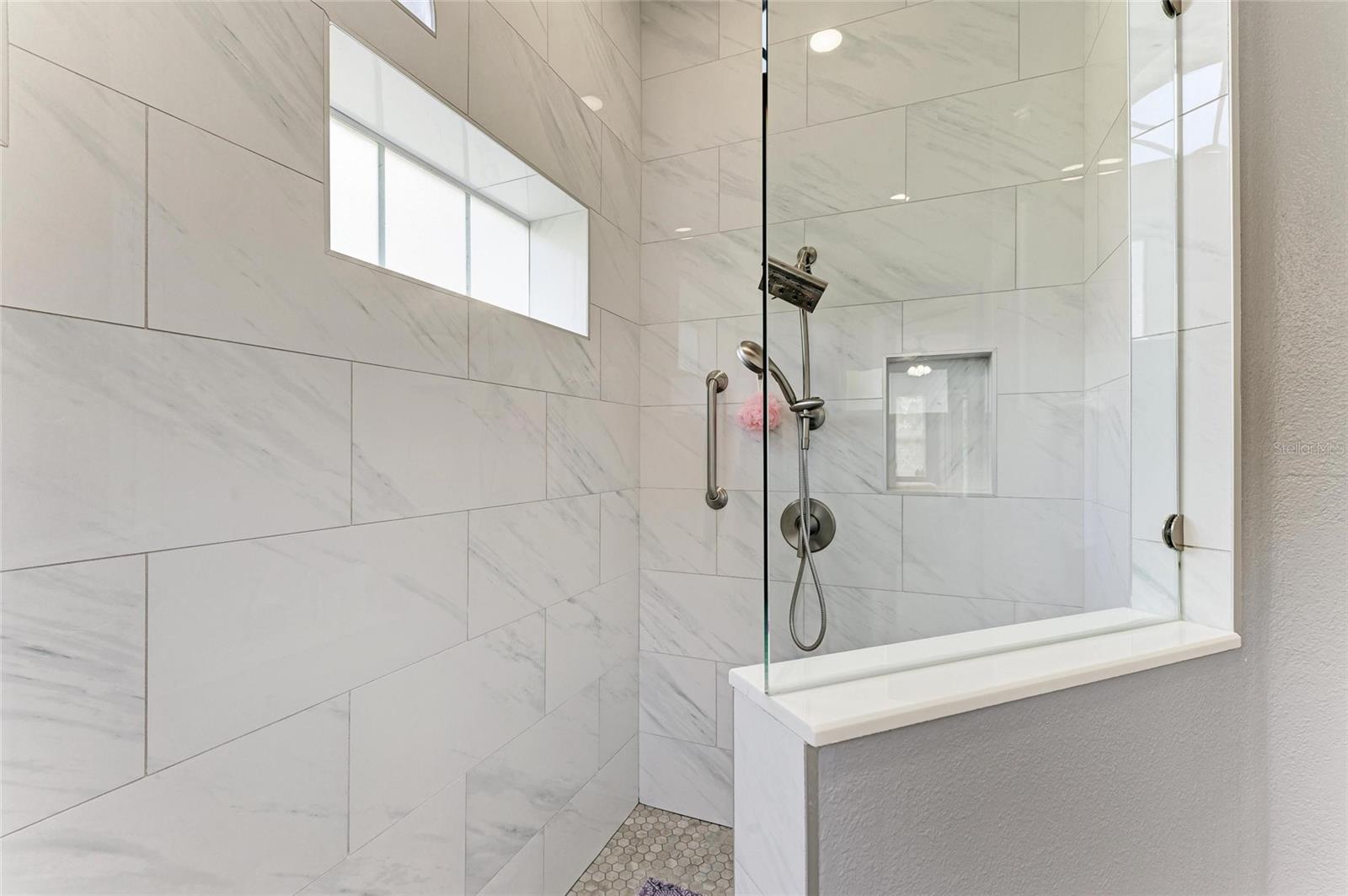 CARLYLE AT VILLAGES OF PALM-AIRE - Residential