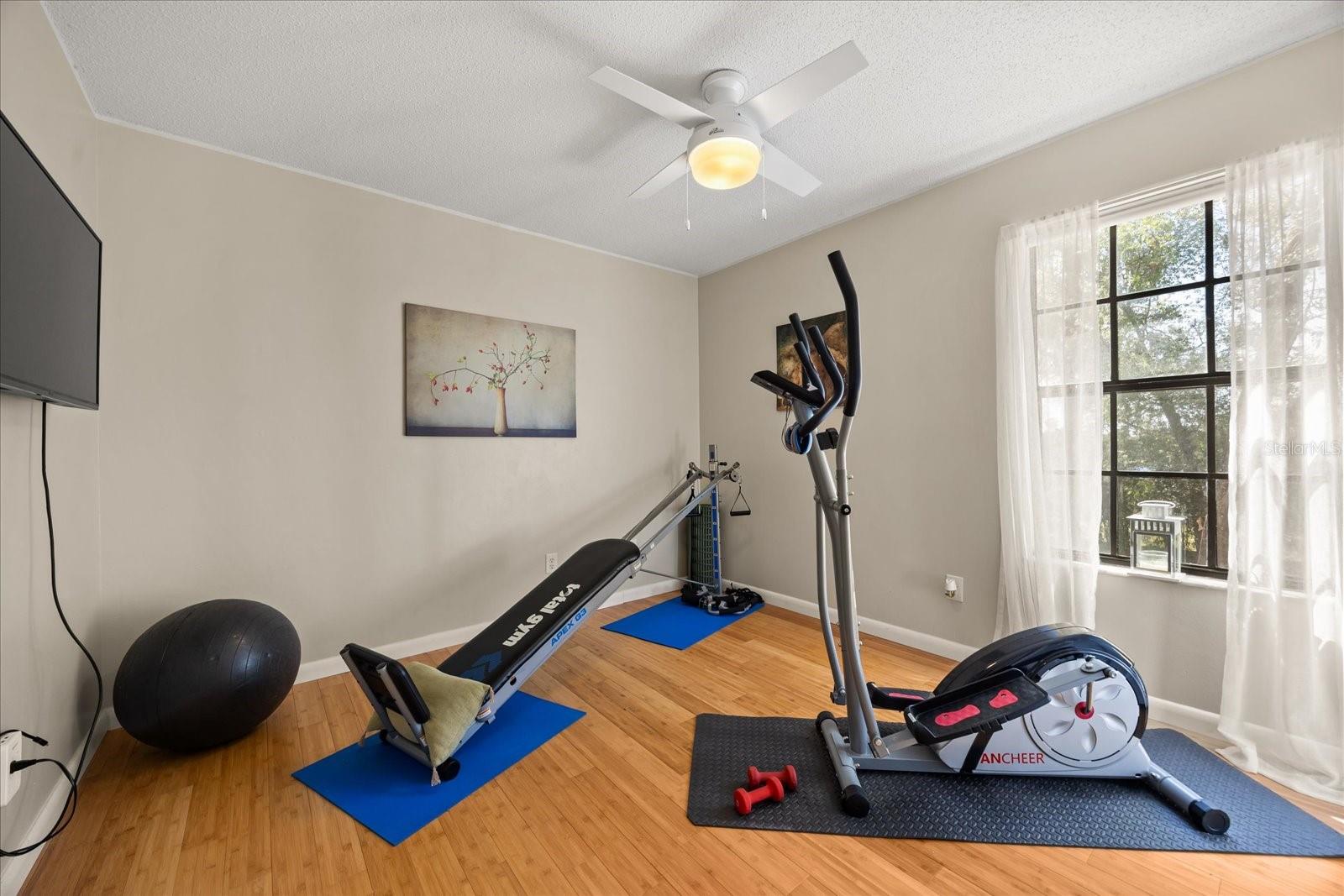 COUNTRY CREEK AT SOUTHRIDGE - Residential