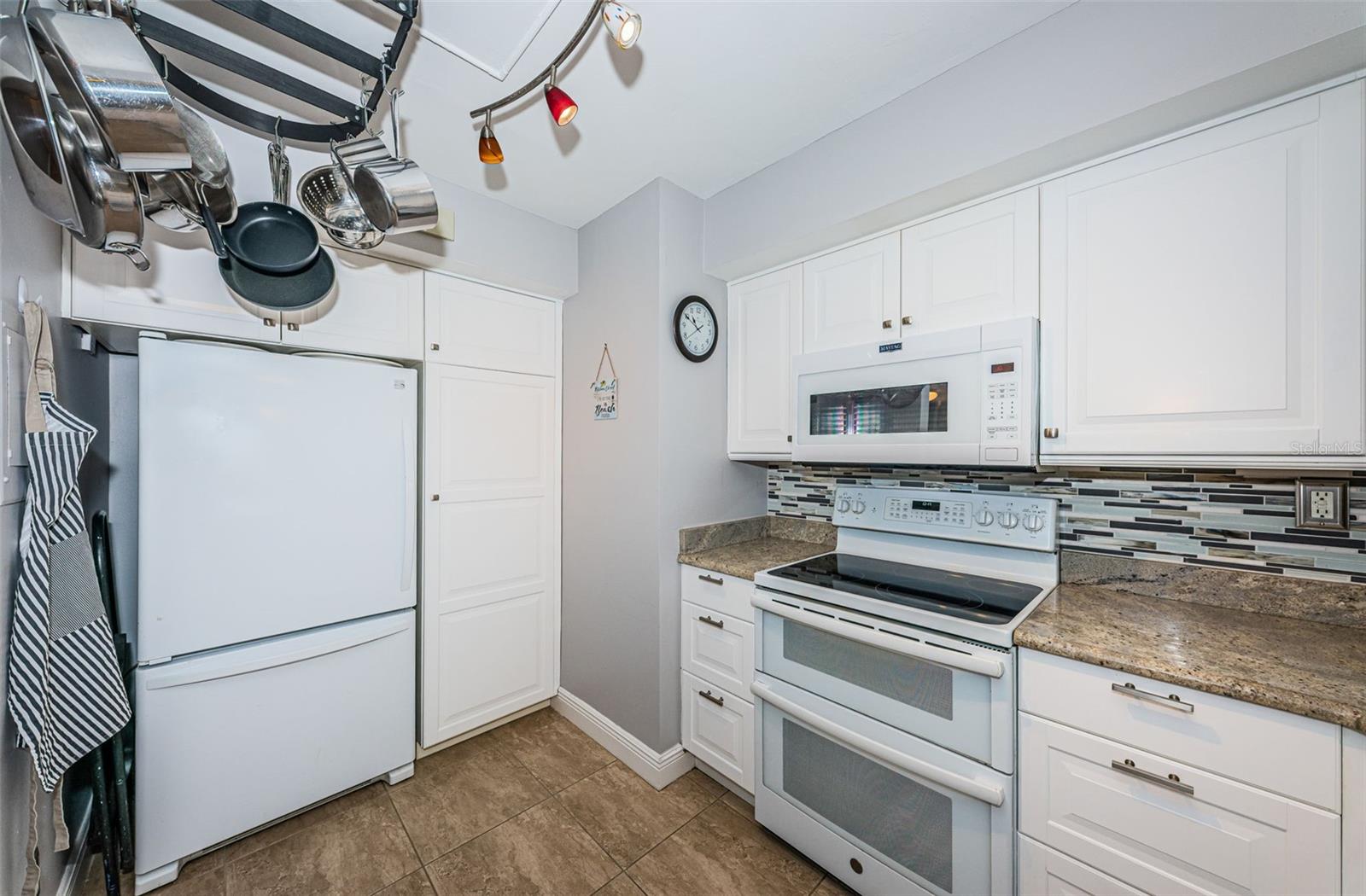 6295 BAHIA DEL MAR CIRCLE 405