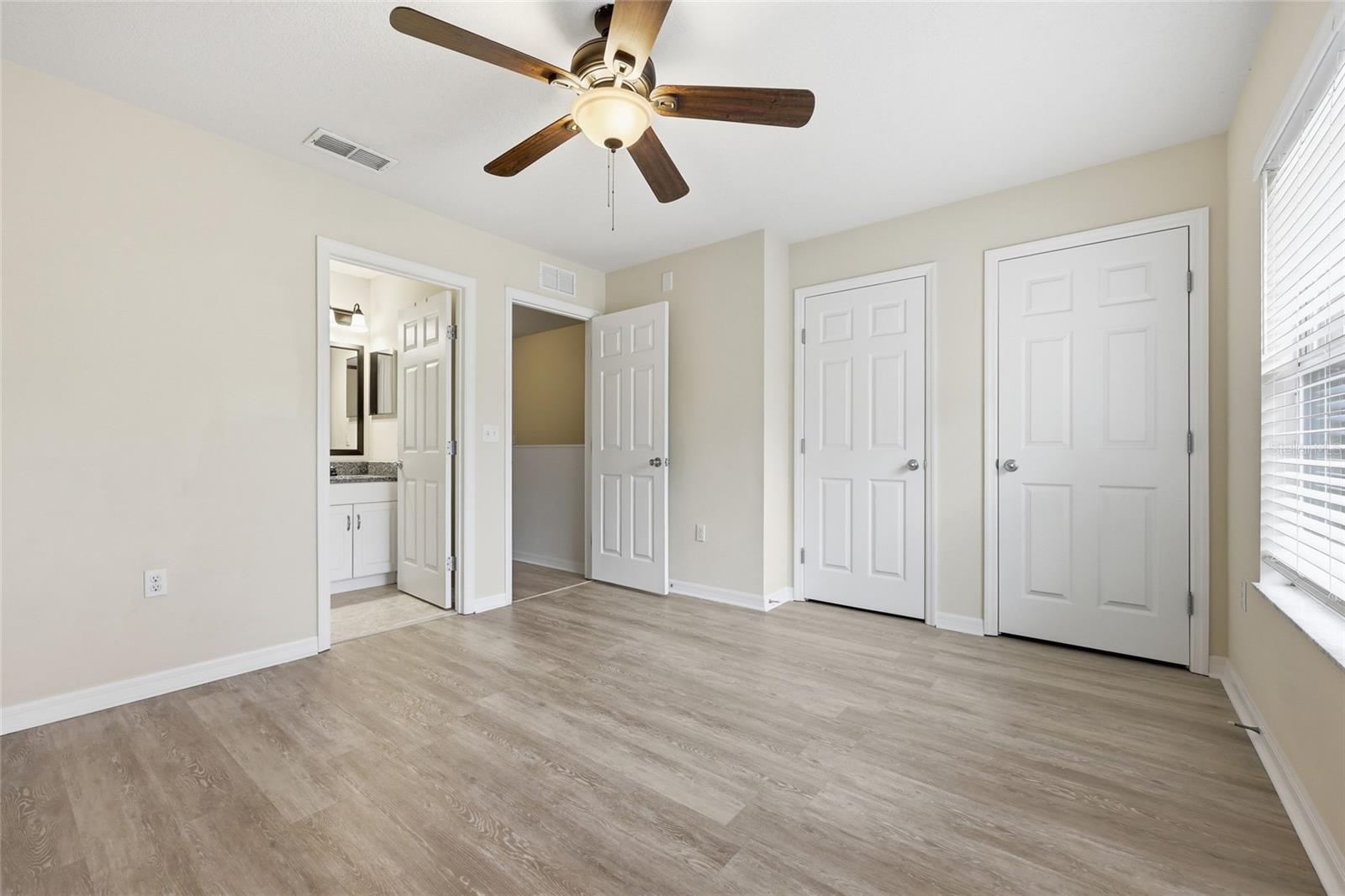 HAILEY GARDENS - Residential