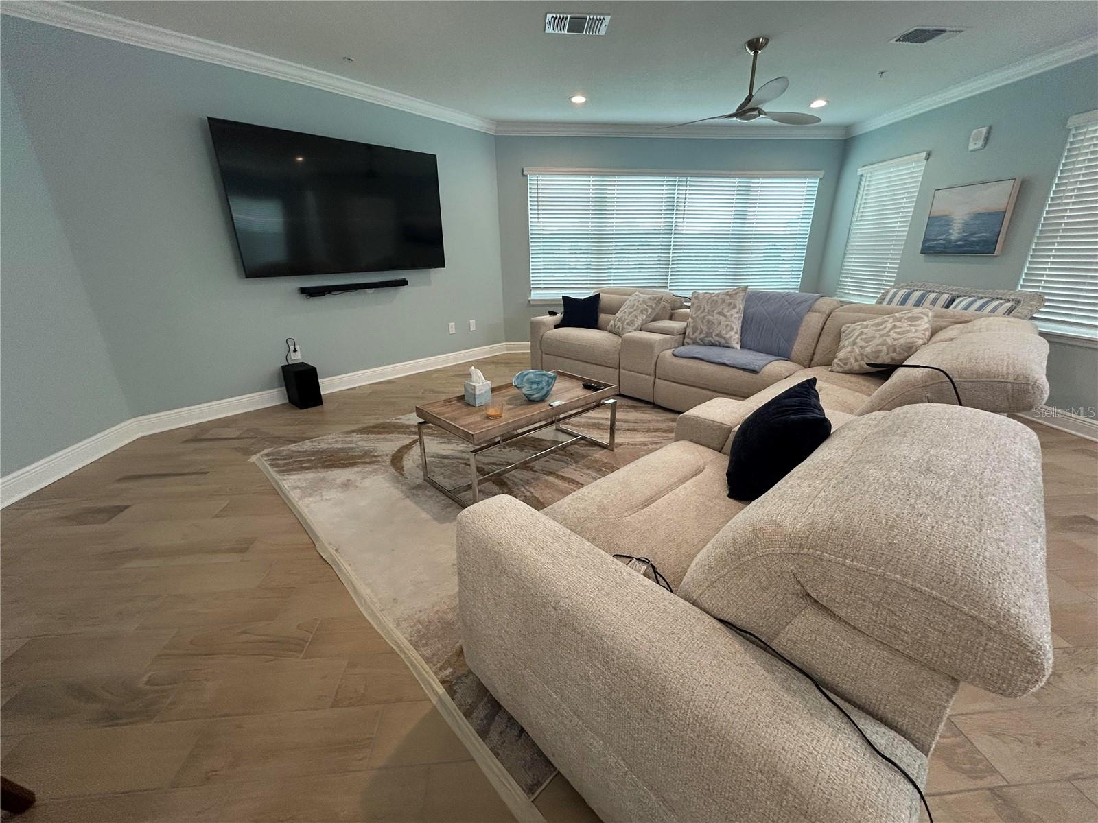 PALMA SOLA BAY CLUB - Residential Lease