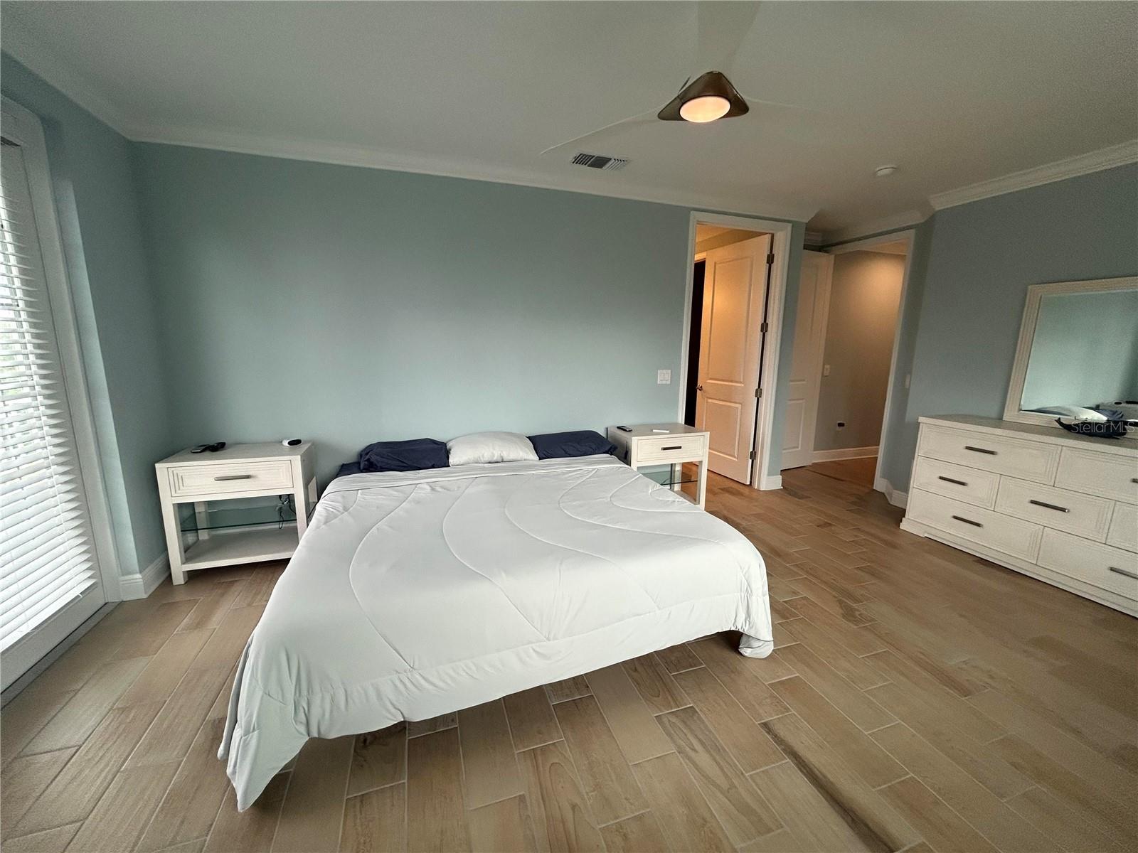 PALMA SOLA BAY CLUB - Residential Lease