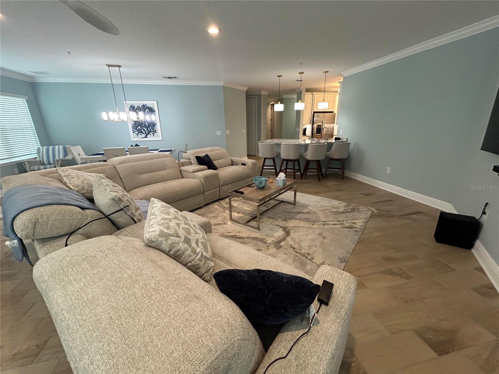 PALMA SOLA BAY CLUB - Residential Lease