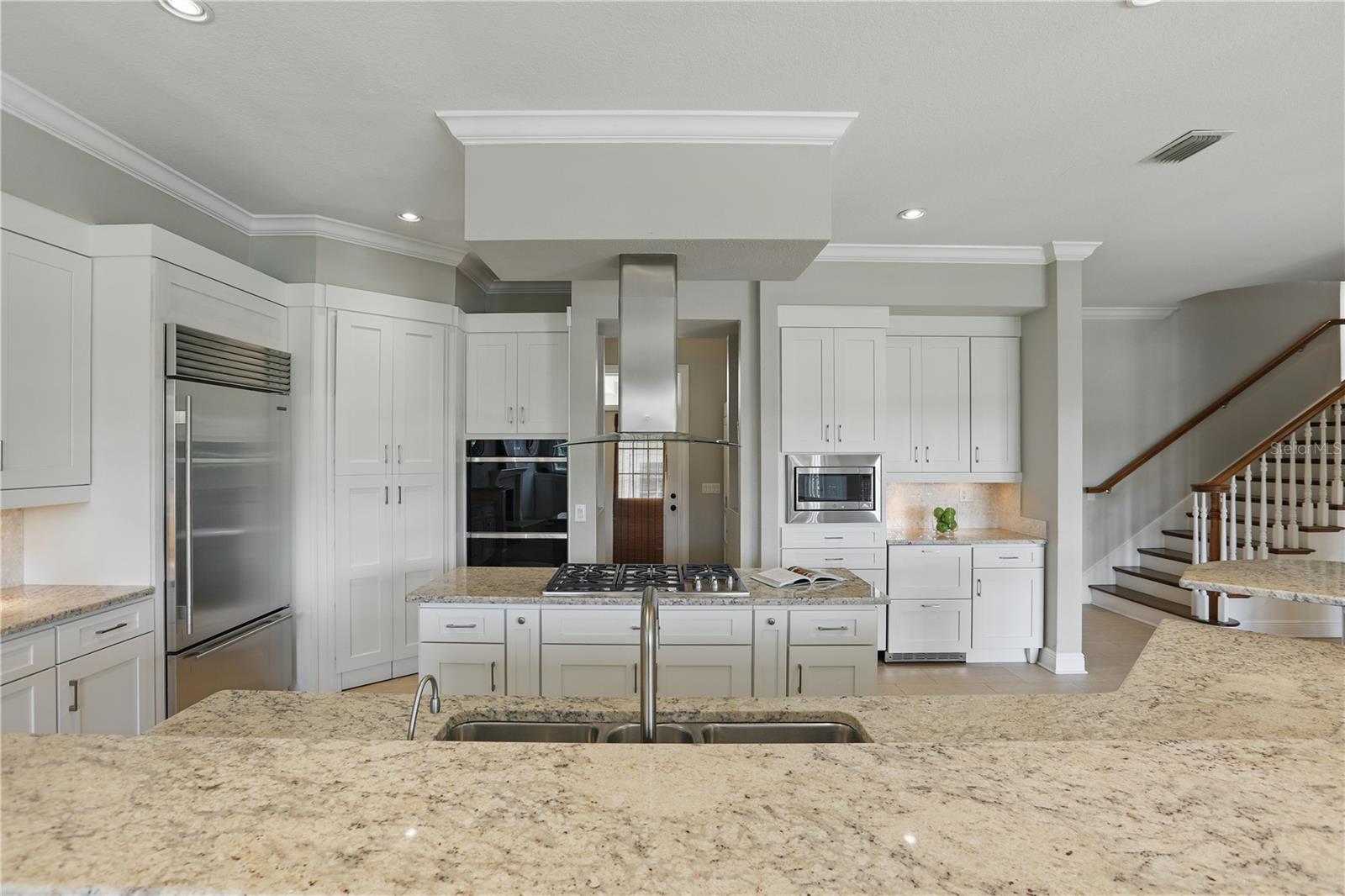 KEENES POINTE - Residential