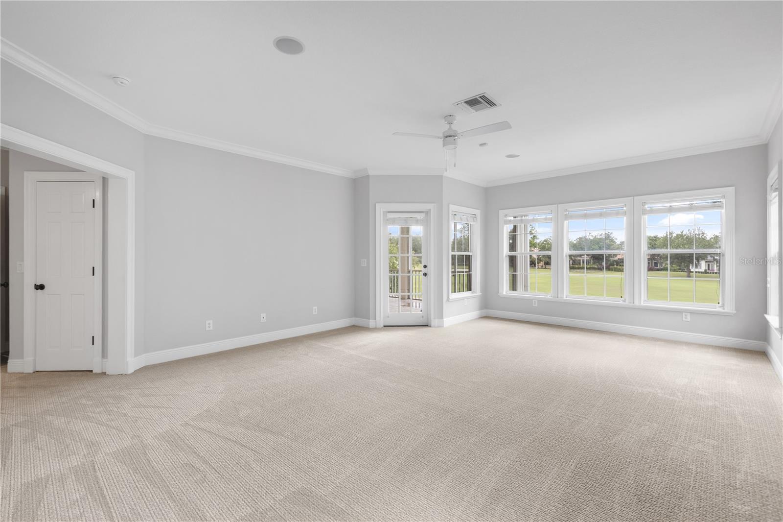 KEENES POINTE - Residential