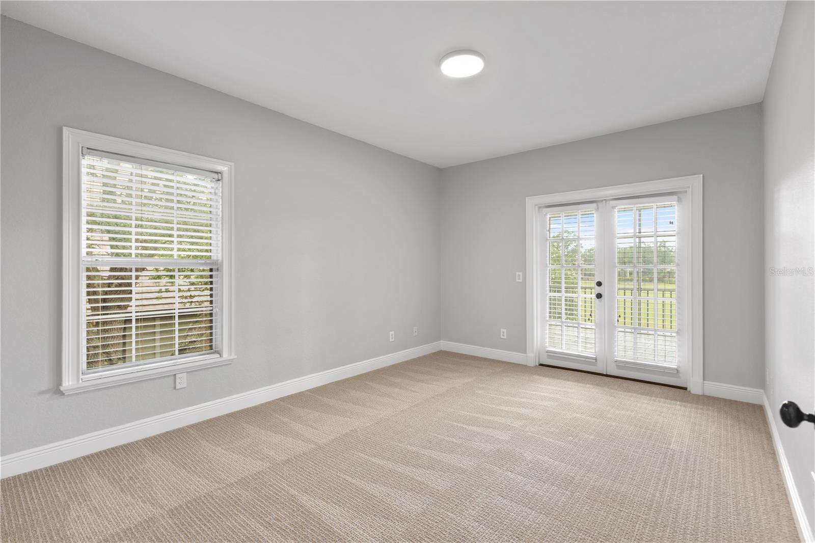 KEENES POINTE - Residential