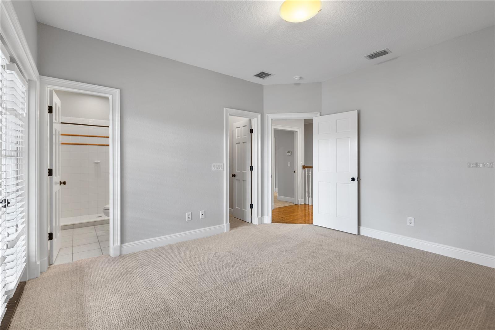KEENES POINTE - Residential