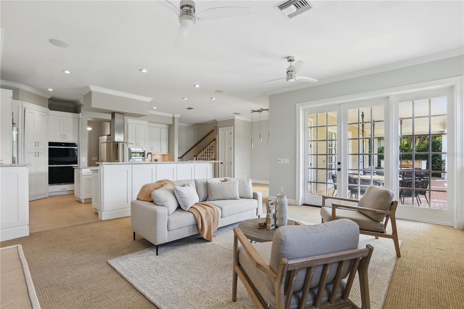 KEENES POINTE - Residential