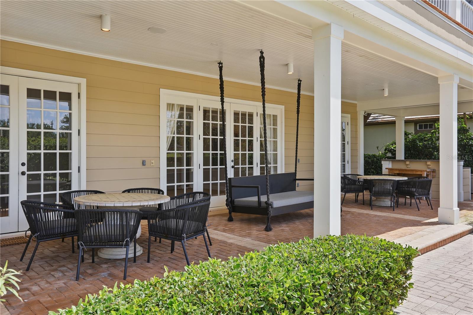 KEENES POINTE - Residential