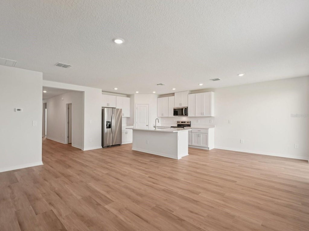 Photo of 7725 Satterfield Terrace, Parrish, FL 34219 (MLS # TB8546253)