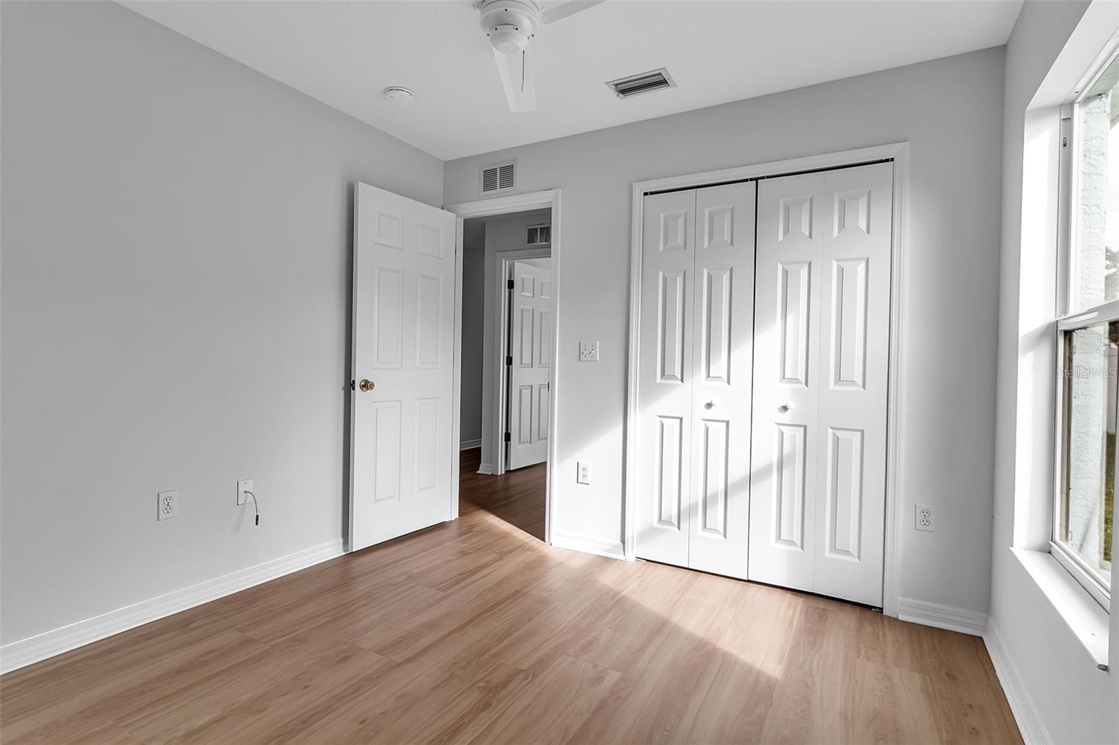 LAUREL HILL 2 - Residential