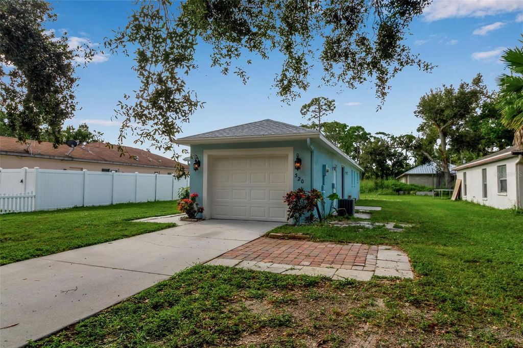 Photo of 320 Browns Road, Nokomis, FL 34275 (MLS # A4667757)
