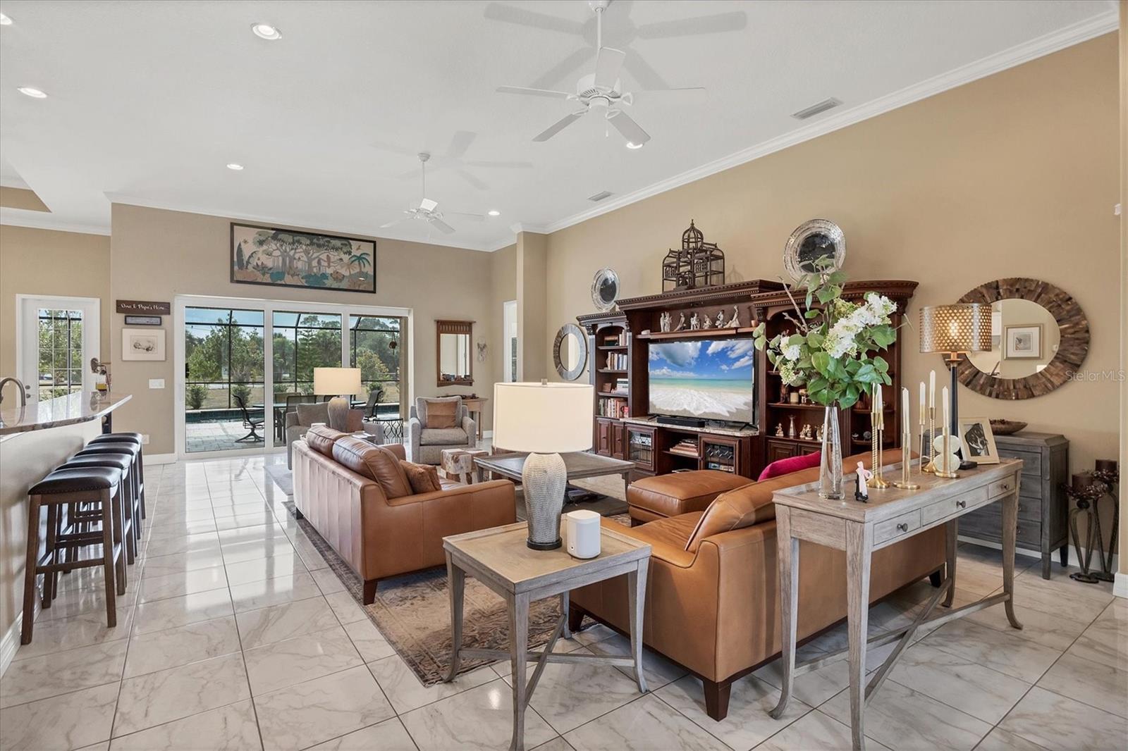 MISSION VALLEY ESTATE SEC B-1 - Residential