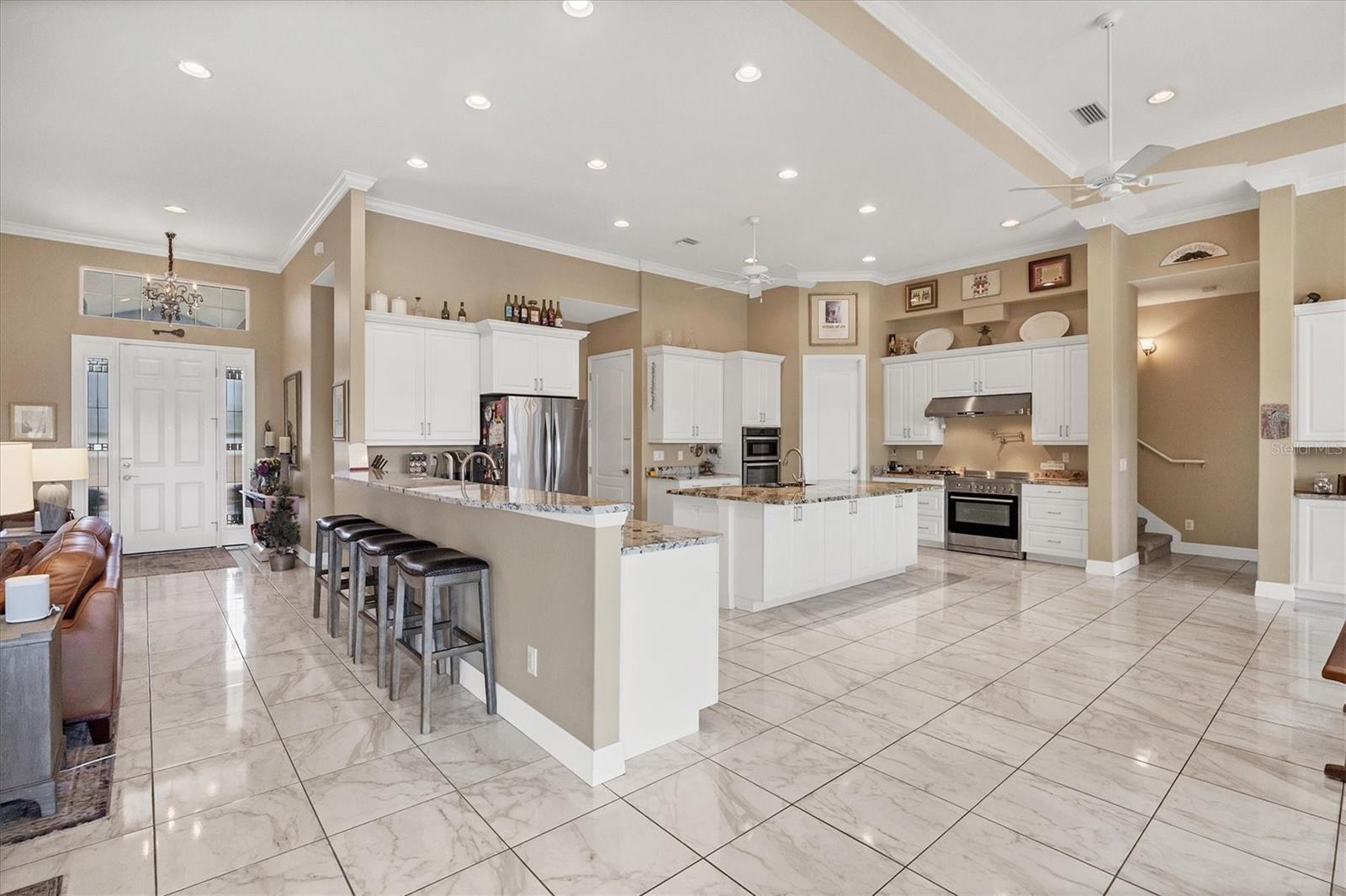 MISSION VALLEY ESTATE SEC B-1 - Residential