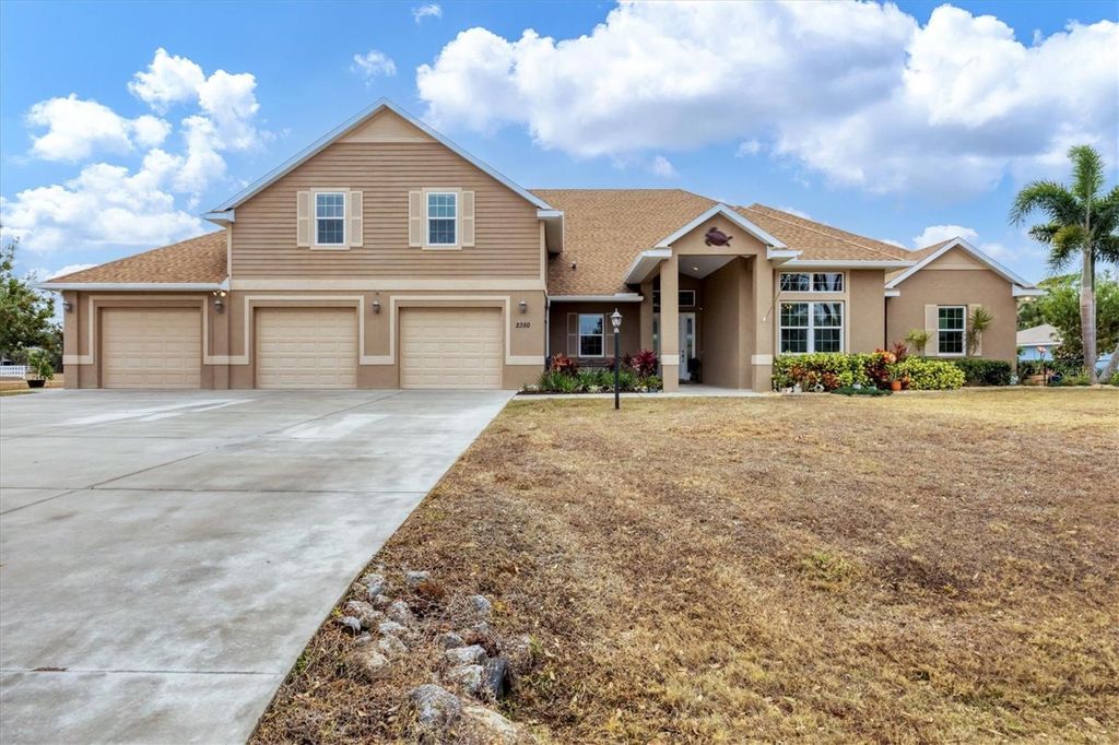 Photo of 2350 Mission Valley Boulevard, Nokomis, FL 34275 (MLS # N6142860)