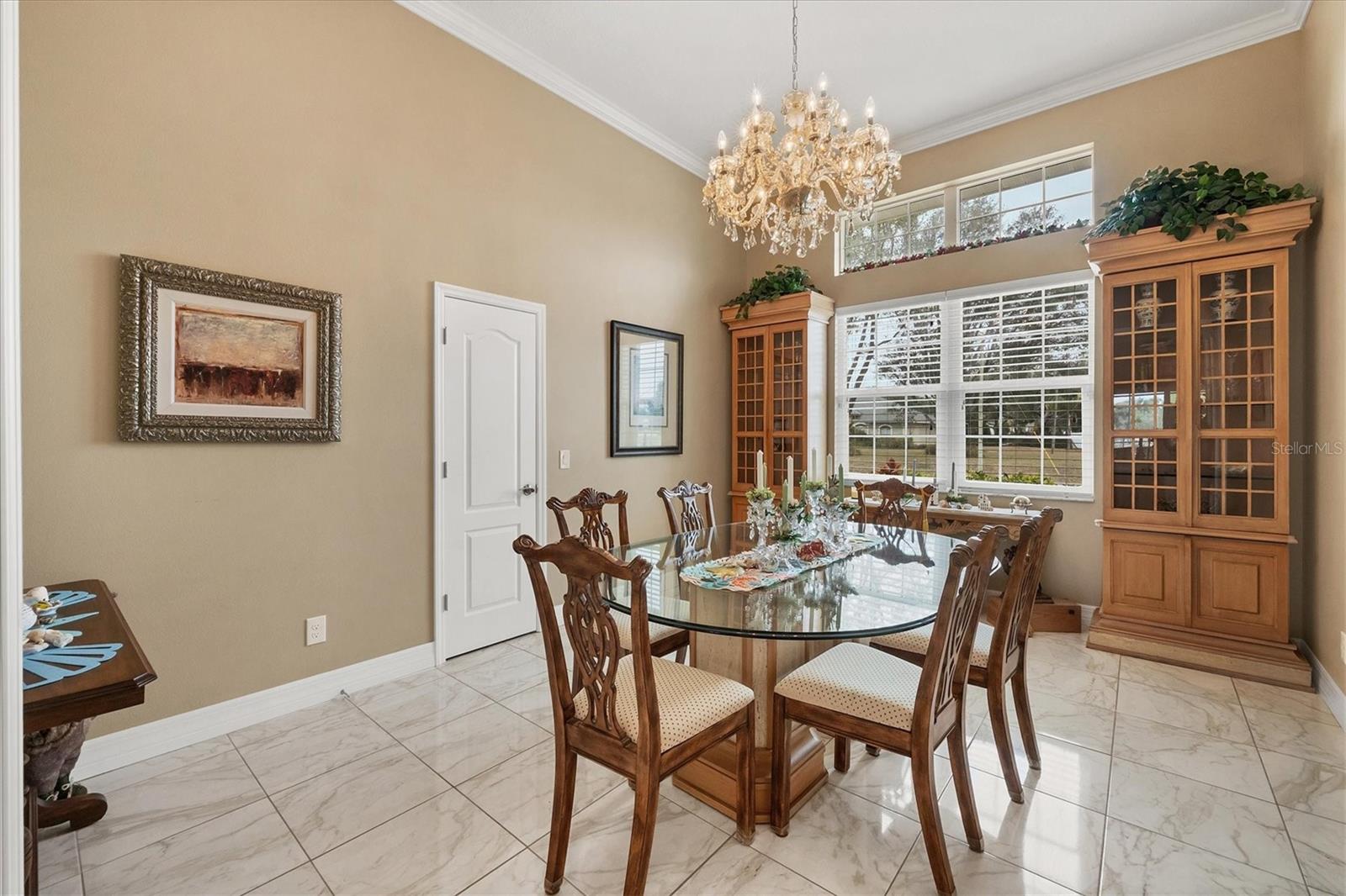 MISSION VALLEY ESTATE SEC B-1 - Residential