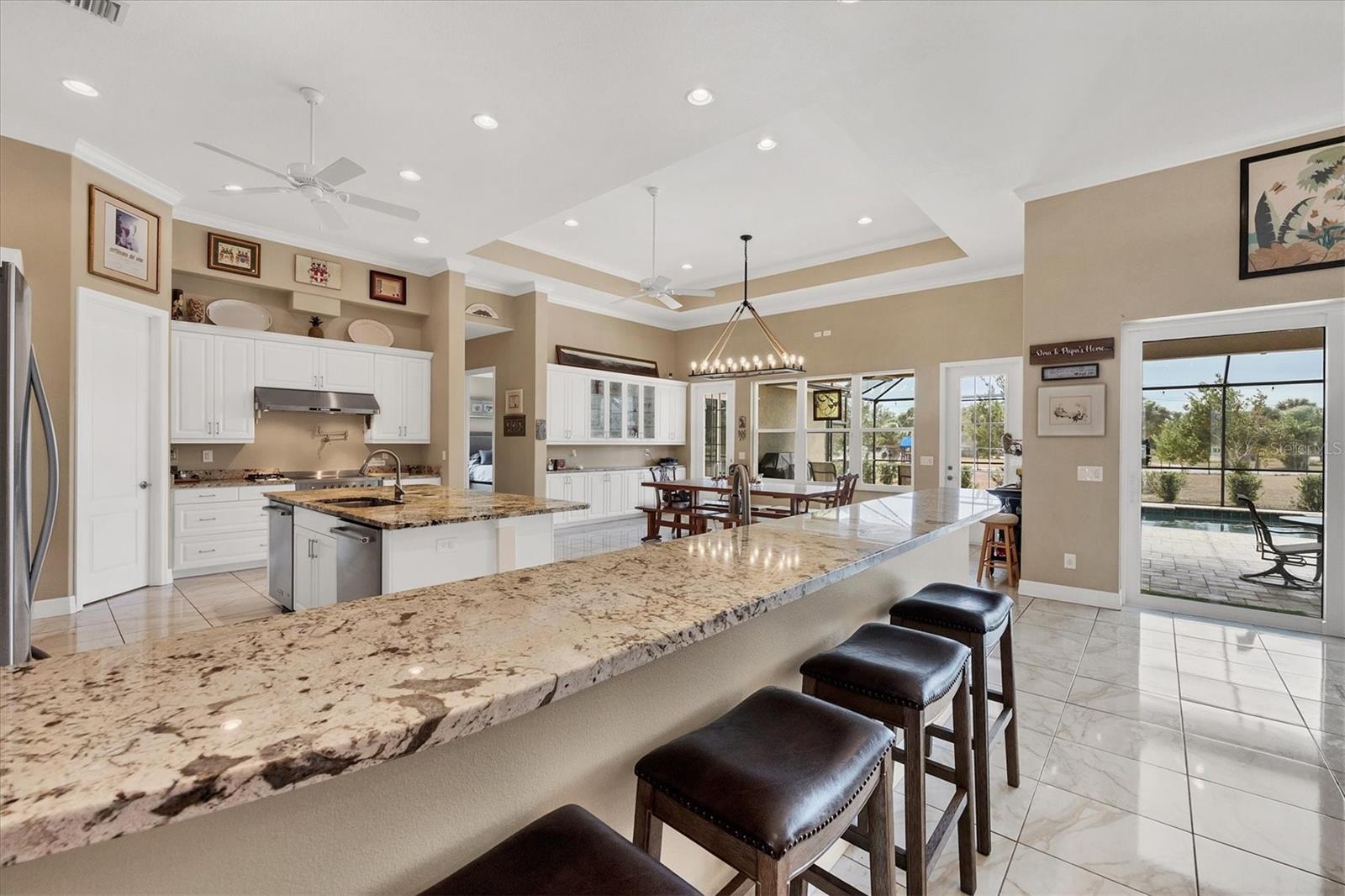 MISSION VALLEY ESTATE SEC B-1 - Residential