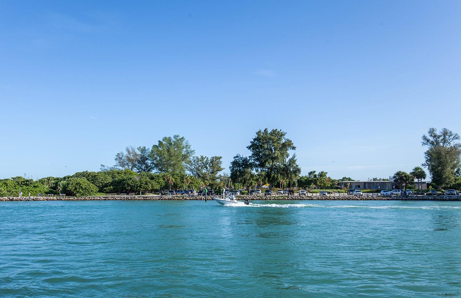 MISSION VALLEY ESTATE SEC B-1 - Residential