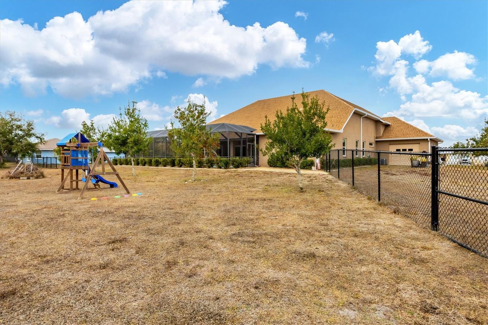 MISSION VALLEY ESTATE SEC B-1 - Residential