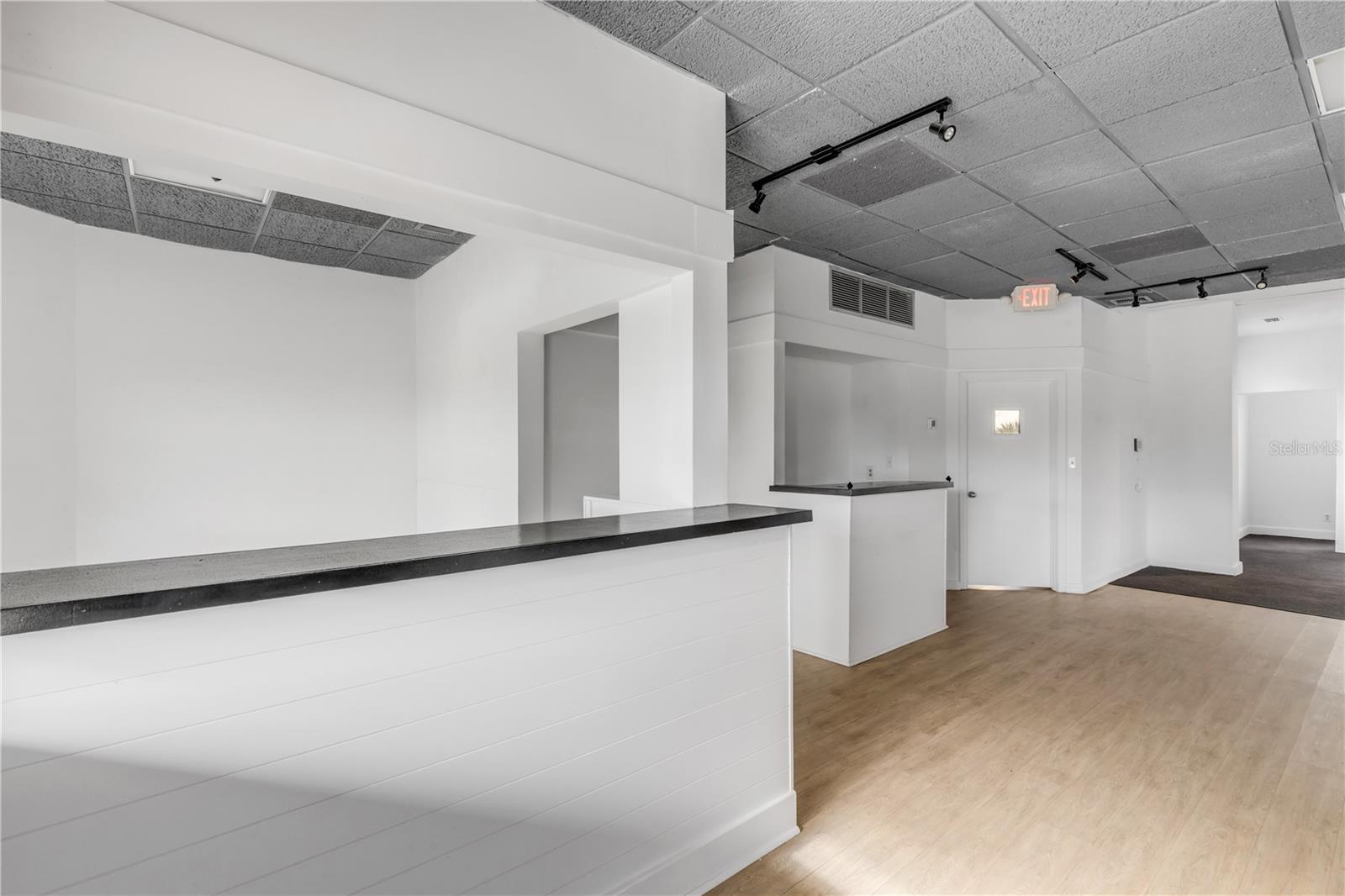 NORTH CSWY - Commercial Sale