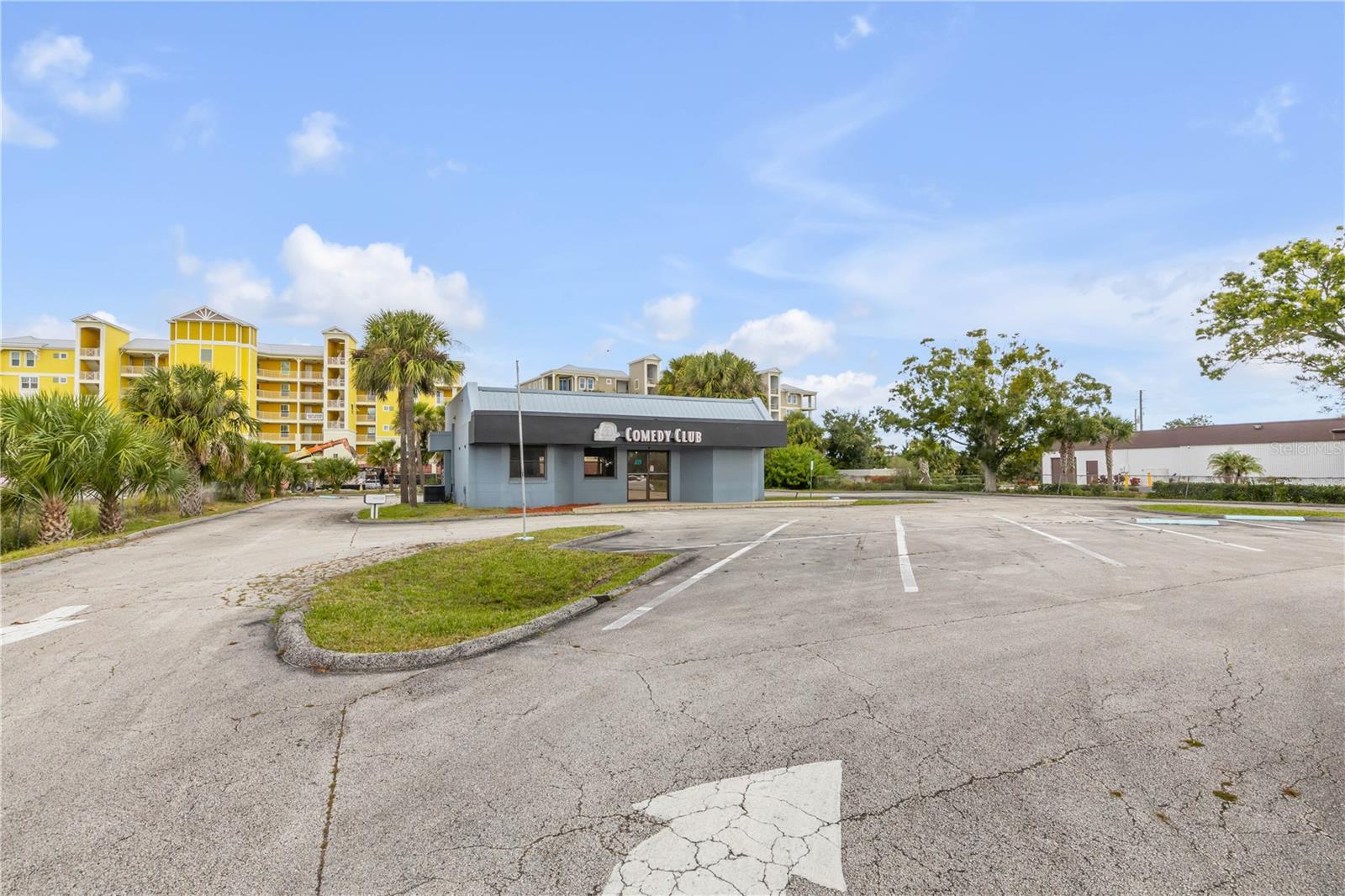 NORTH CSWY - Commercial Sale