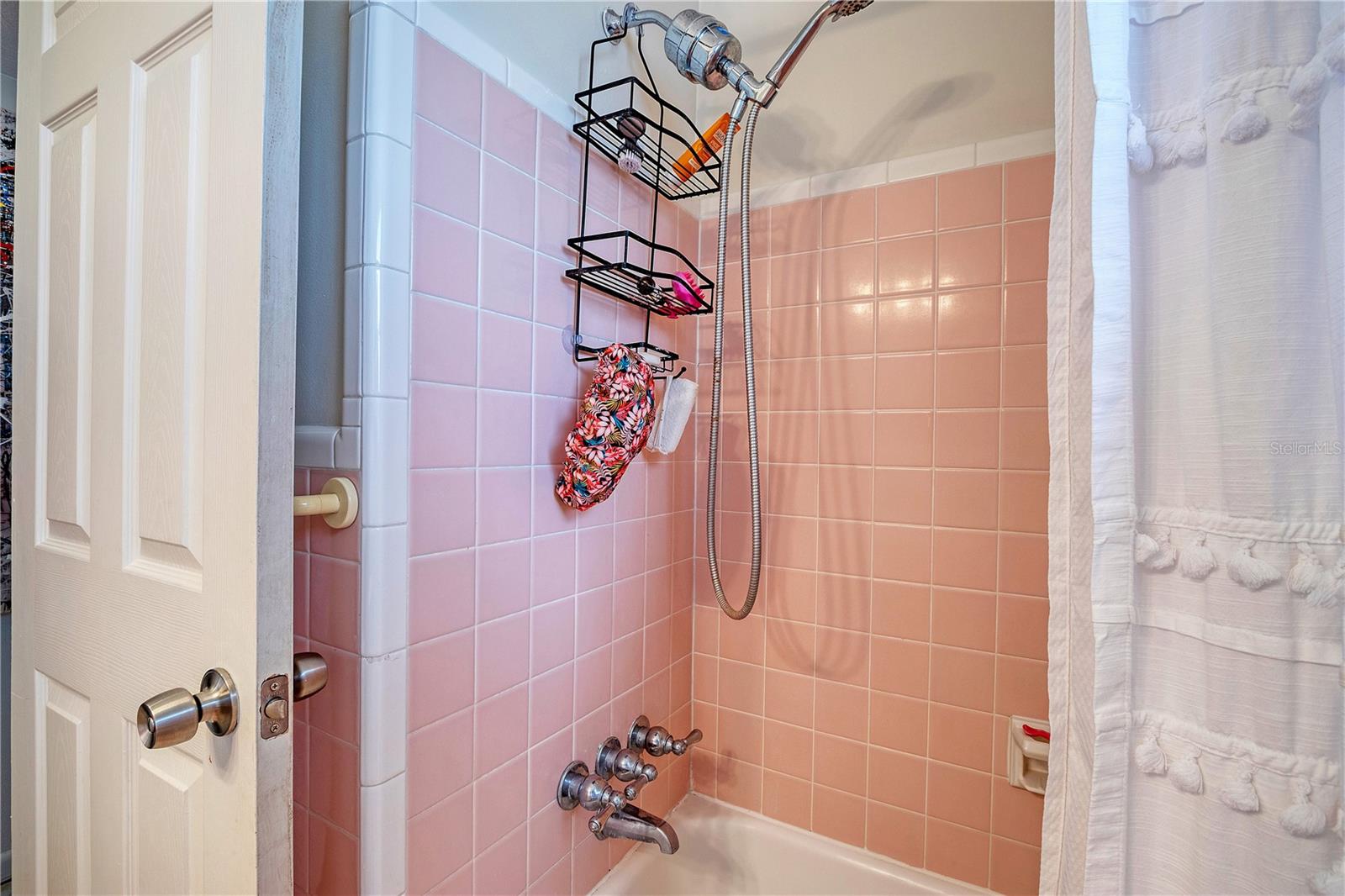 SUNNY PARK GROVES - Residential