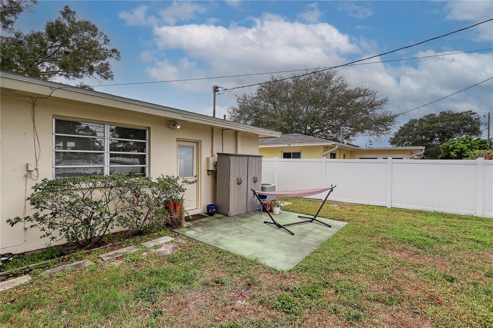 SUNNY PARK GROVES - Residential