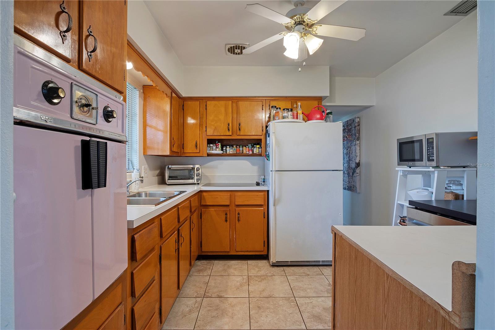 SUNNY PARK GROVES - Residential