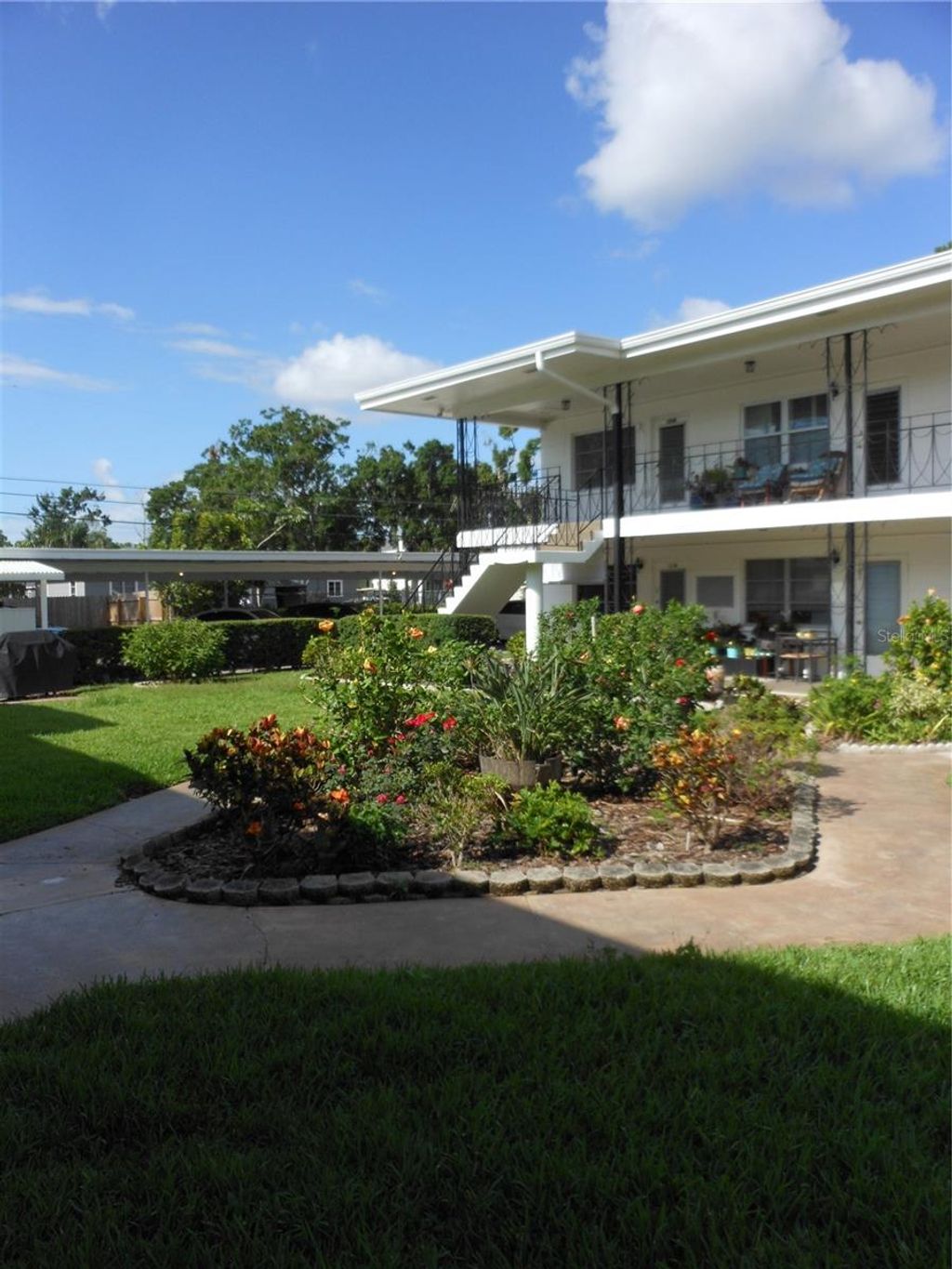 Photo of 138 36th Avenue N #206W, St Petersburg, FL 33704 (MLS # TB8385636)