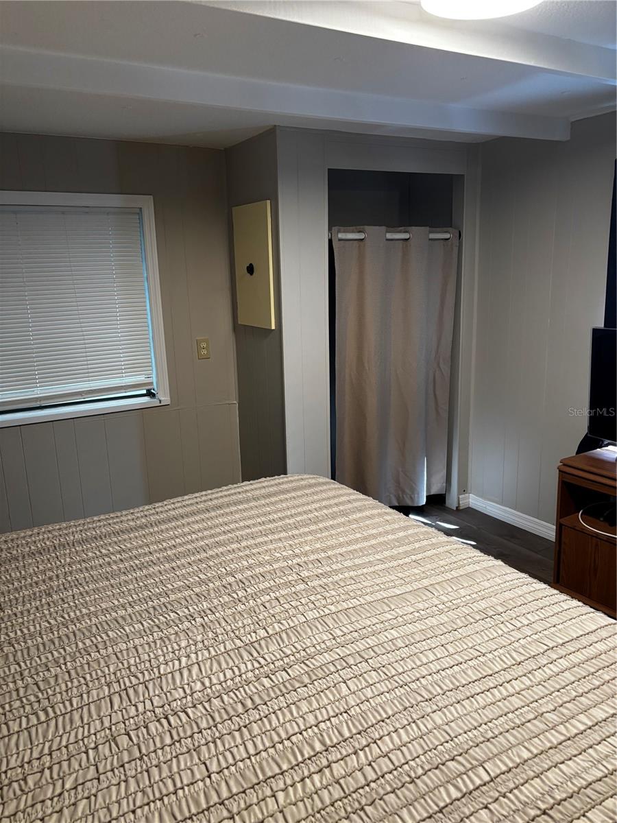 DORAL RO ASSOCIATION INC - Residential Lease