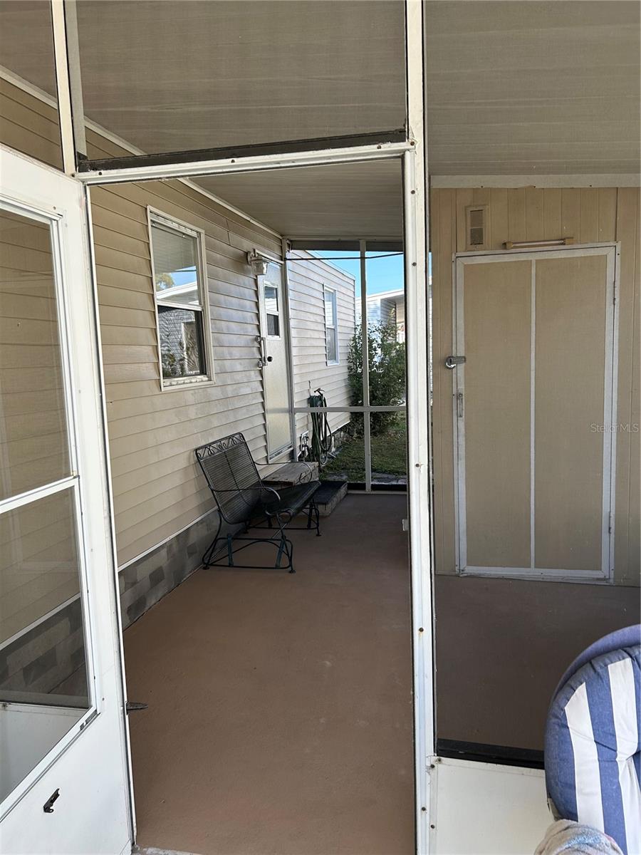 DORAL RO ASSOCIATION INC - Residential Lease