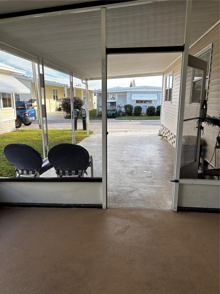 DORAL RO ASSOCIATION INC - Residential Lease