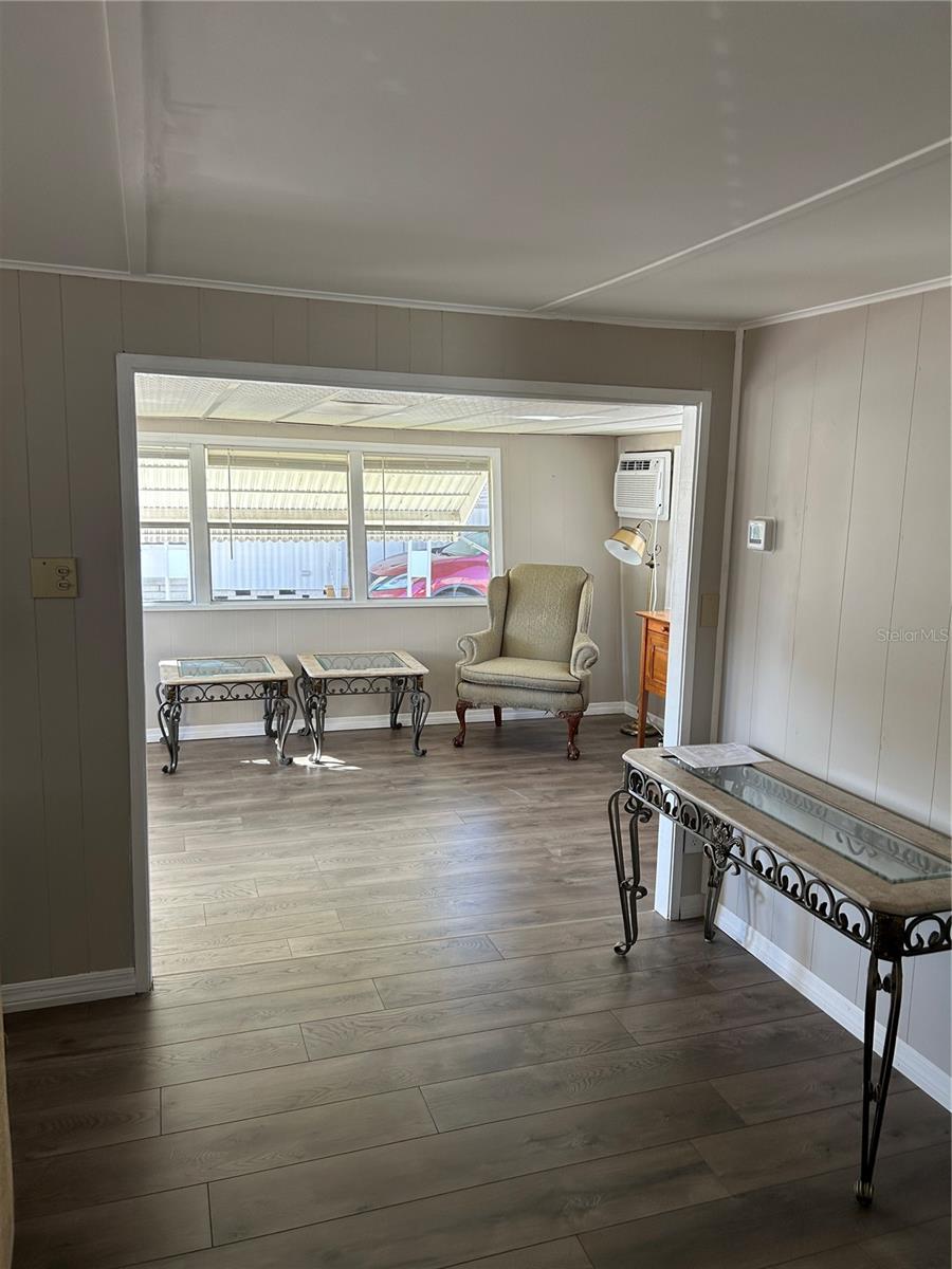 DORAL RO ASSOCIATION INC - Residential Lease