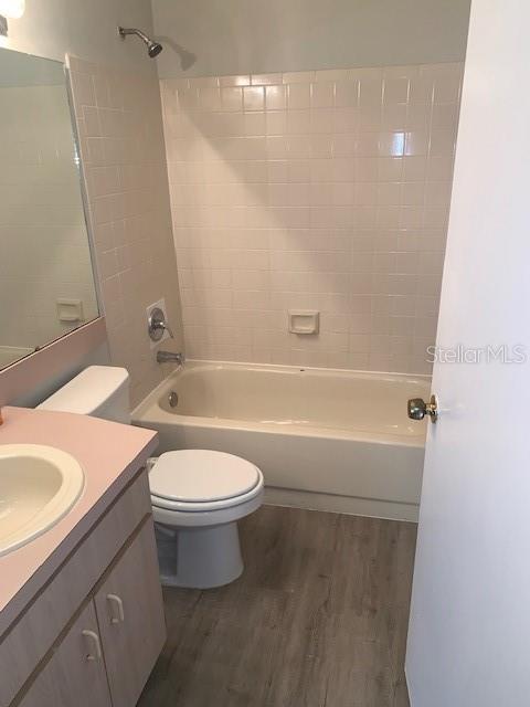 BRANDON BROOK PH II - Residential Lease