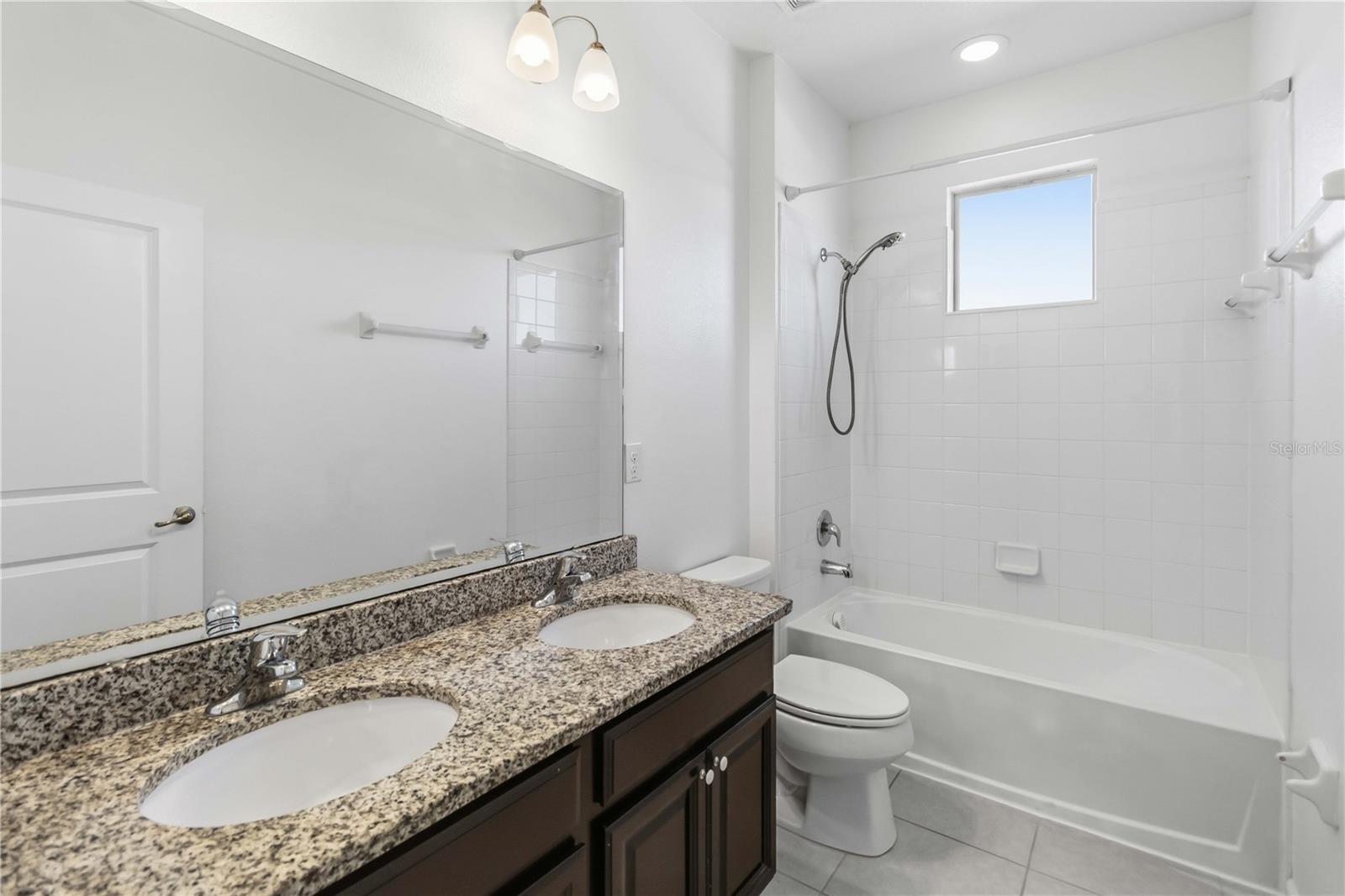 TRINITY RIDGE - Residential