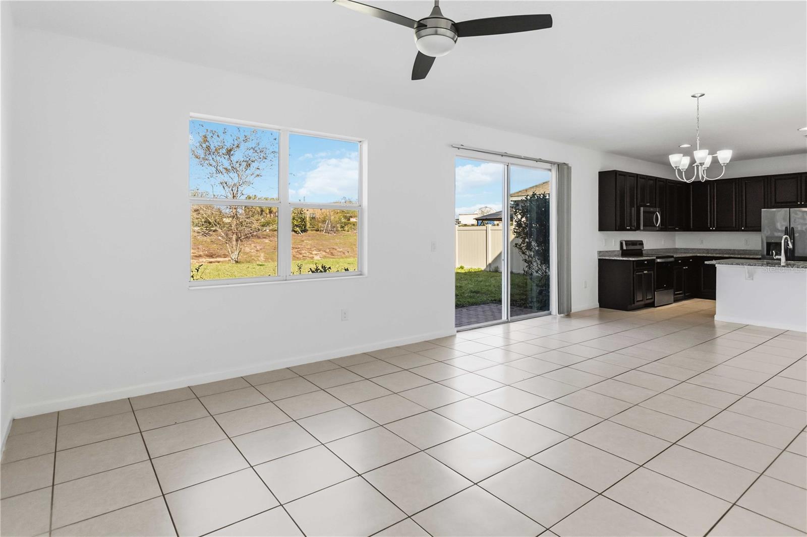 TRINITY RIDGE - Residential