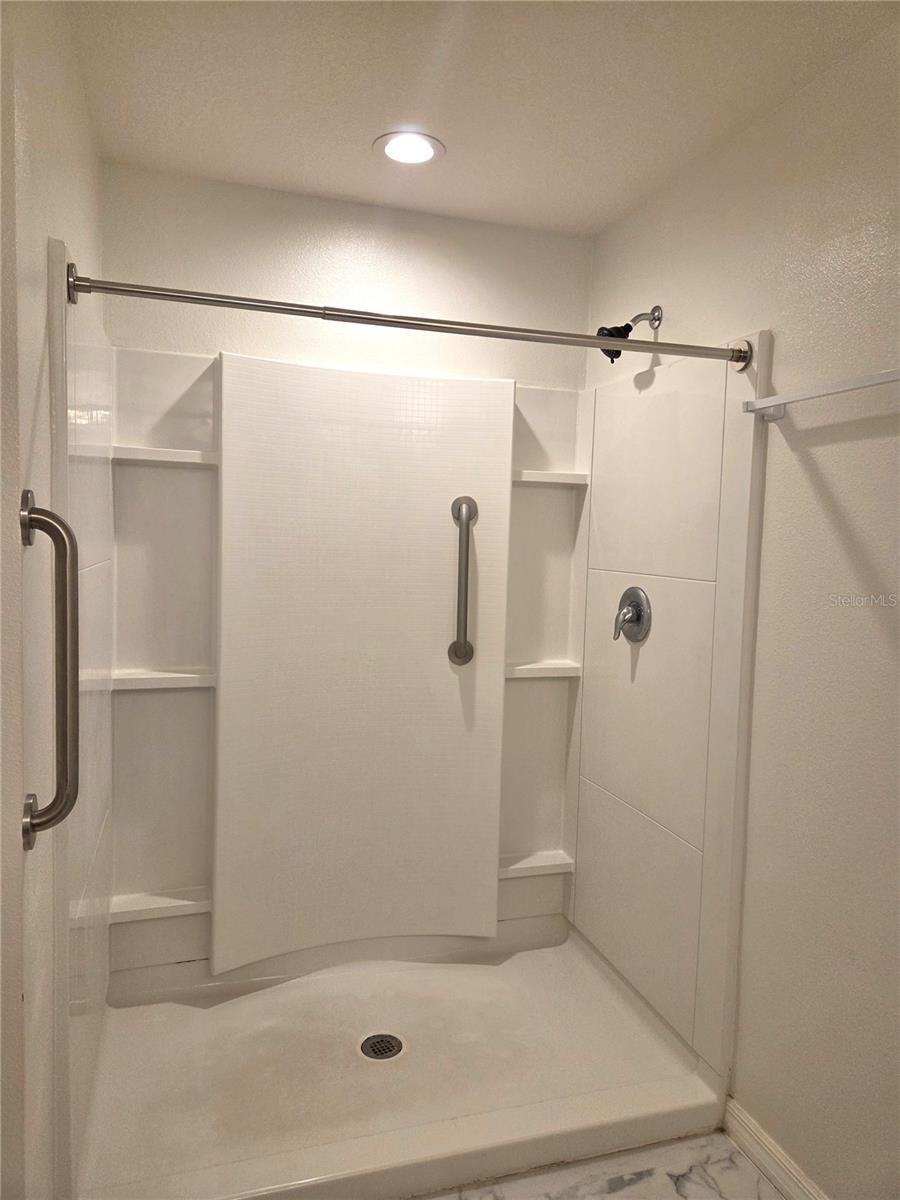 CRESTRIDGE AT ESTATES - Residential