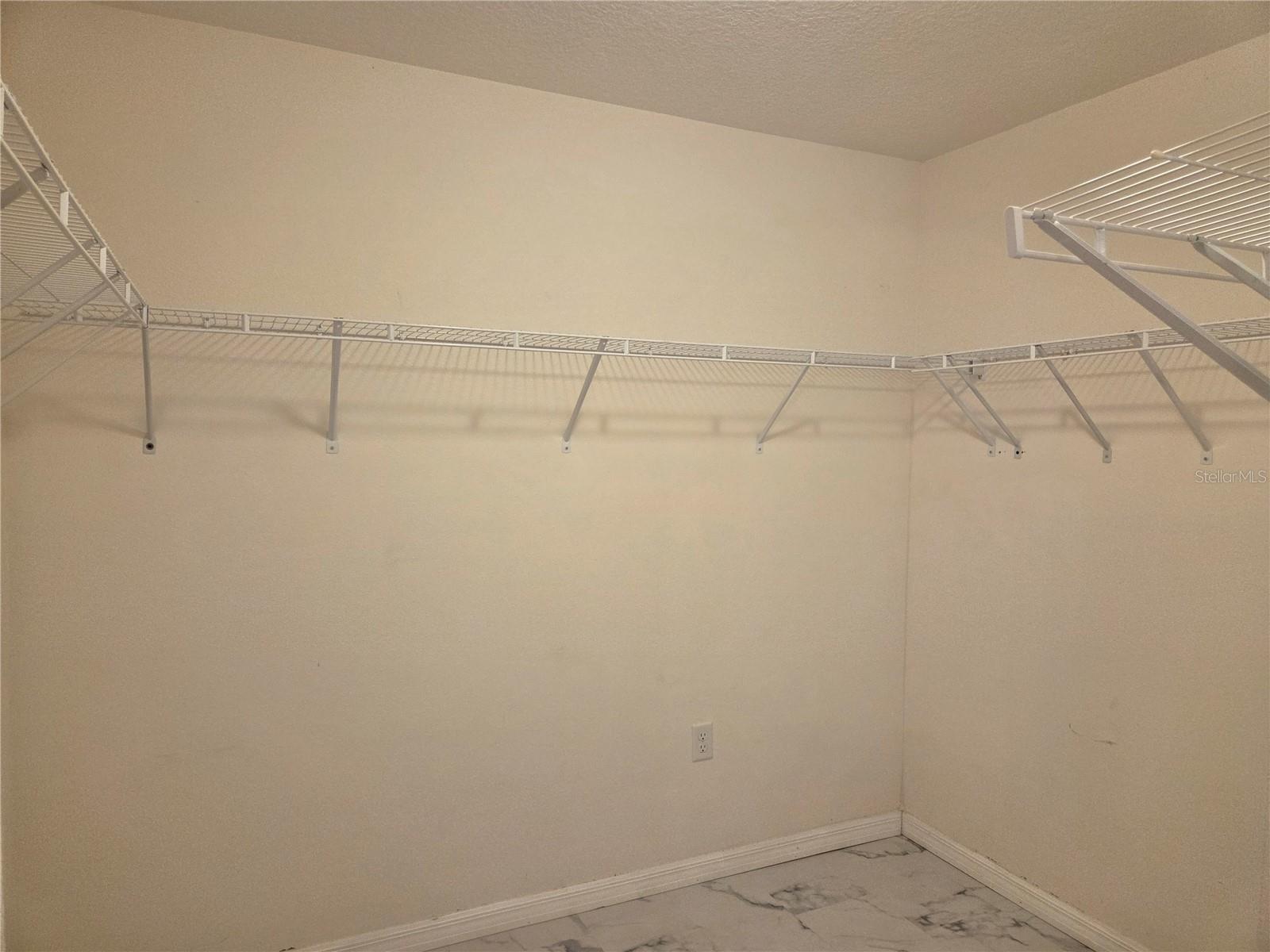 CRESTRIDGE AT ESTATES - Residential