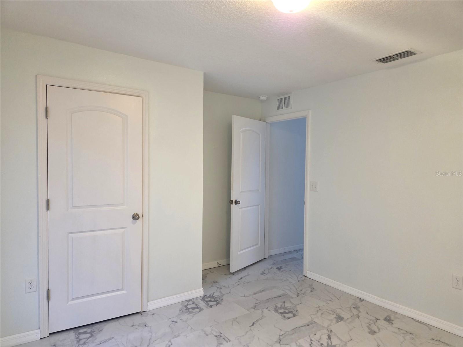 926 ASPEN VIEW CIRCLE