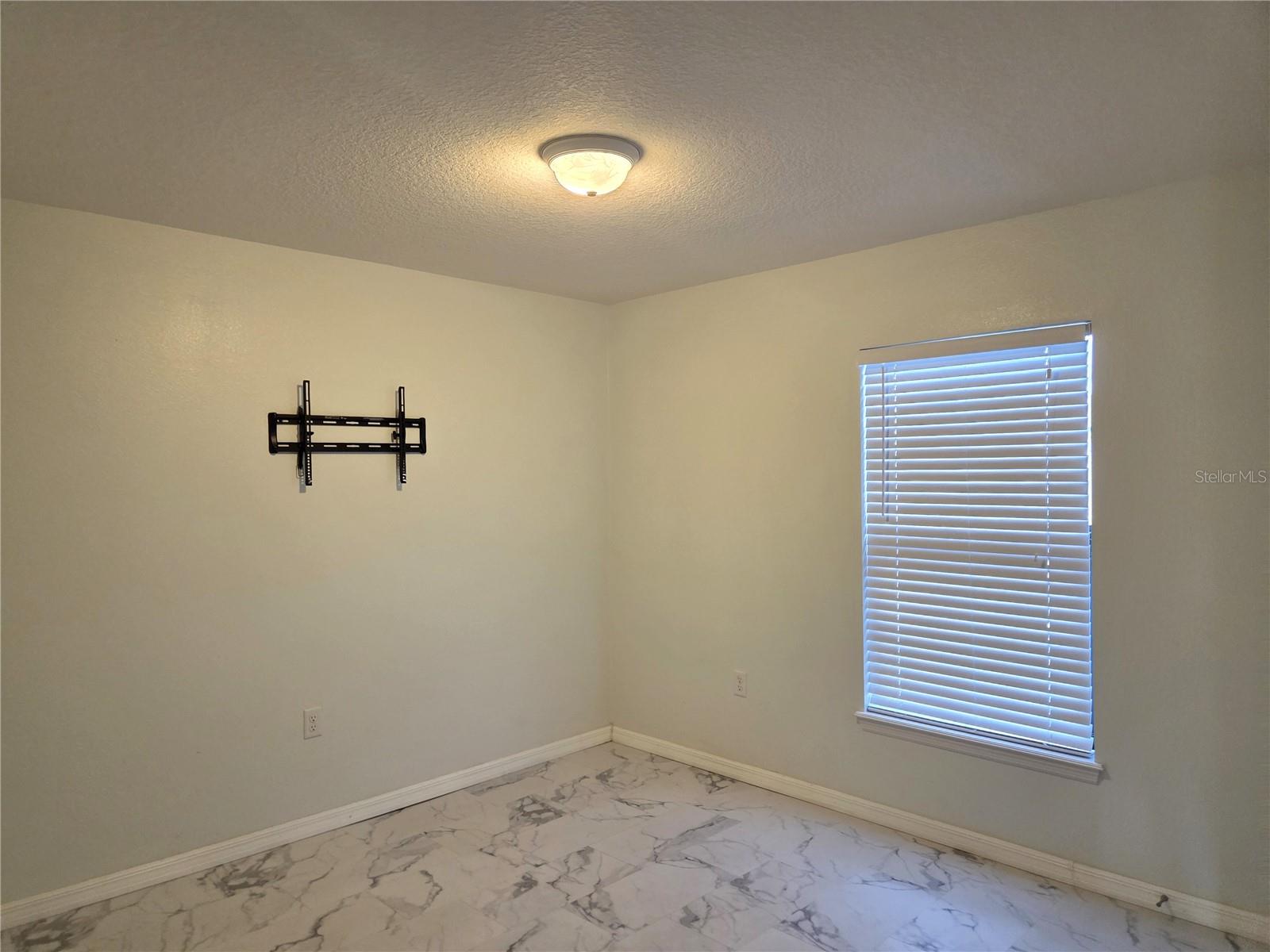 926 ASPEN VIEW CIRCLE