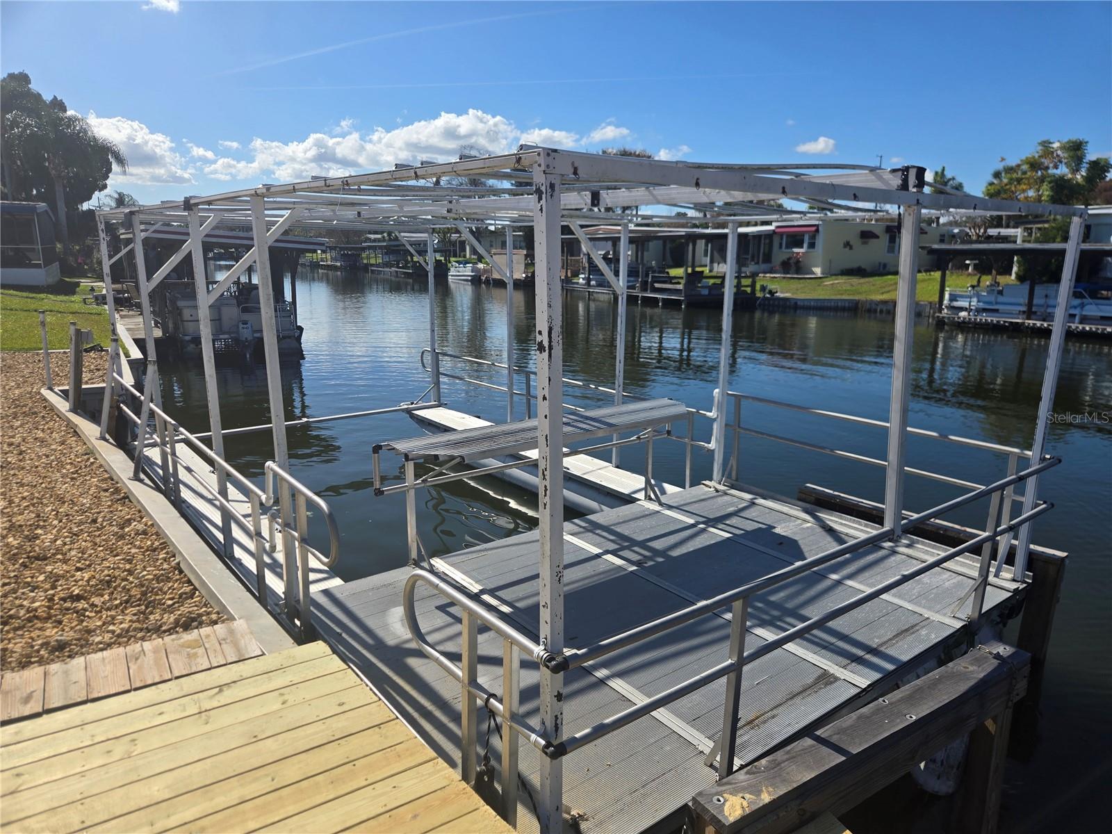 IMPERIAL TERRACE - Residential