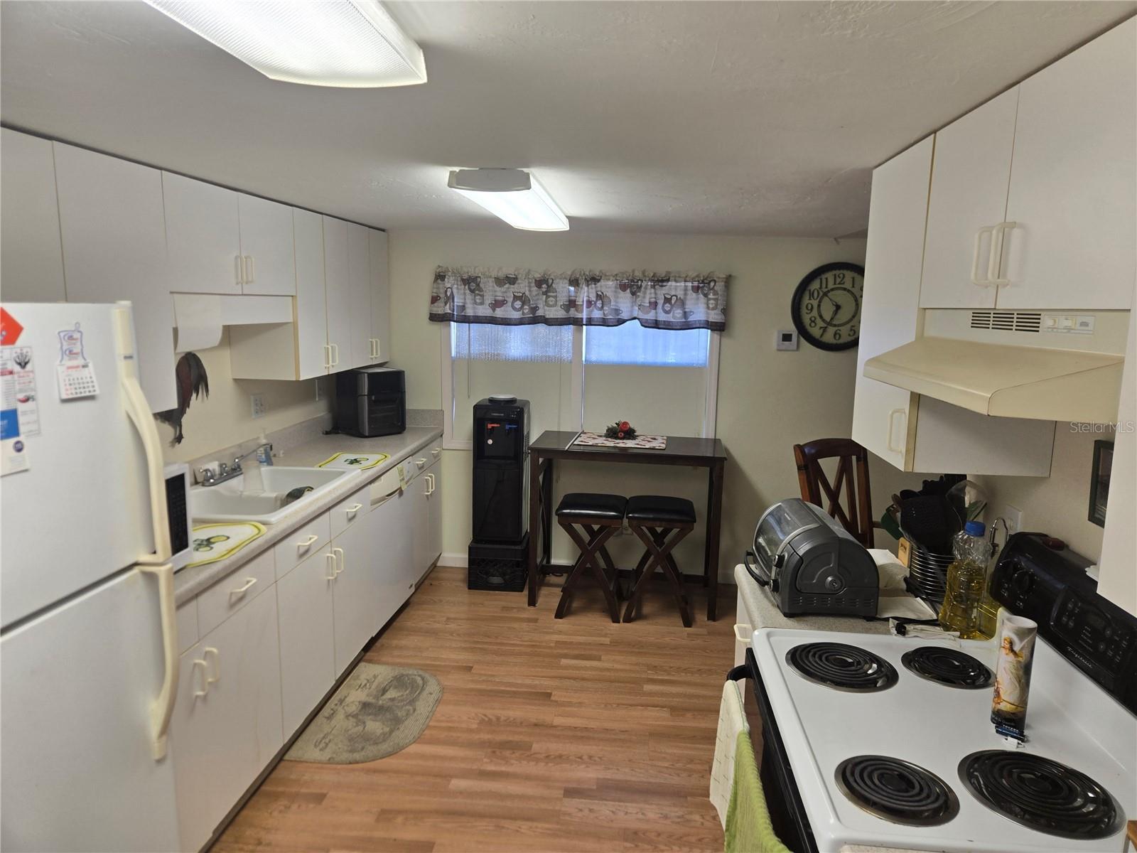 IMPERIAL TERRACE - Residential