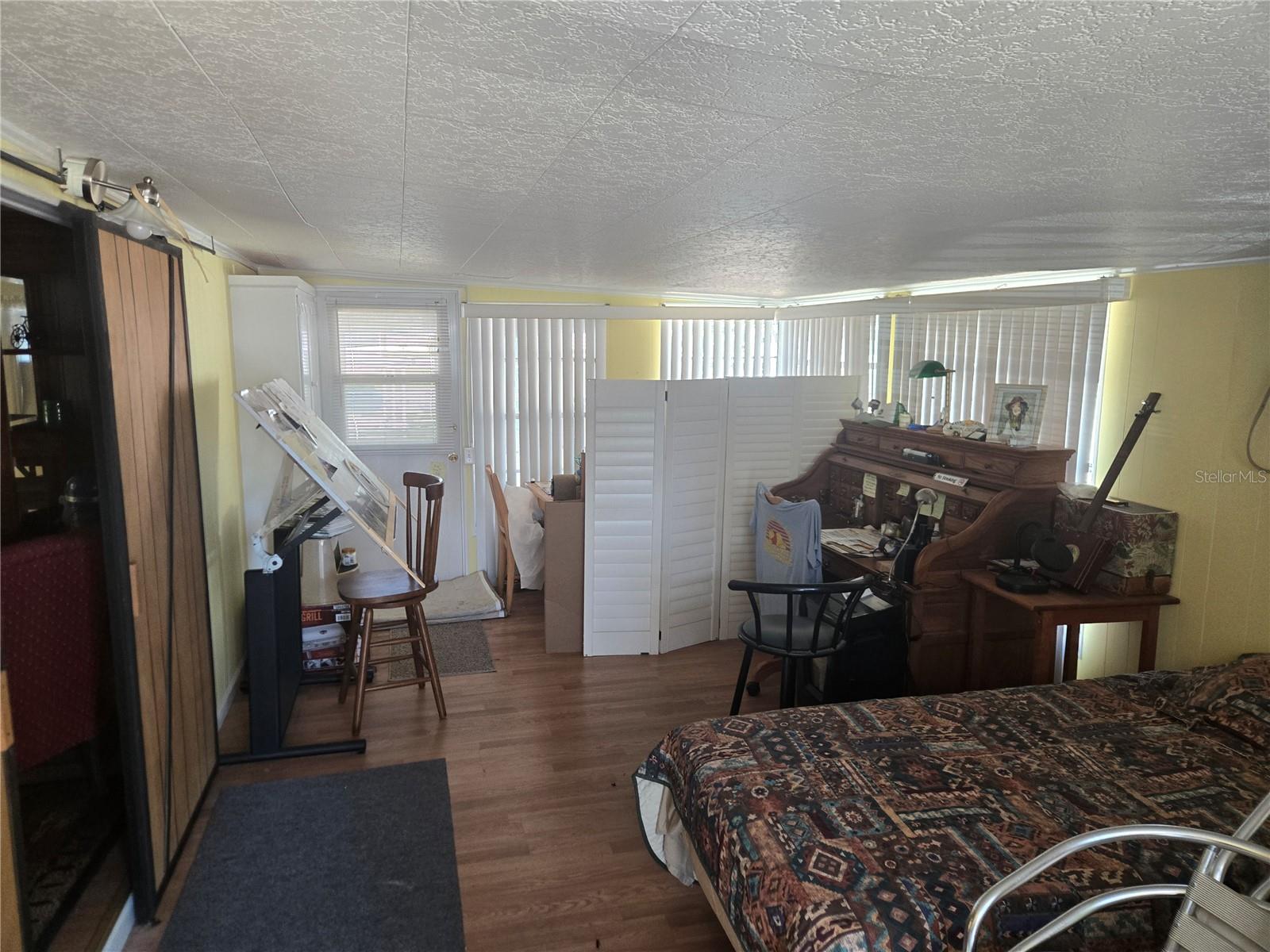 IMPERIAL TERRACE - Residential