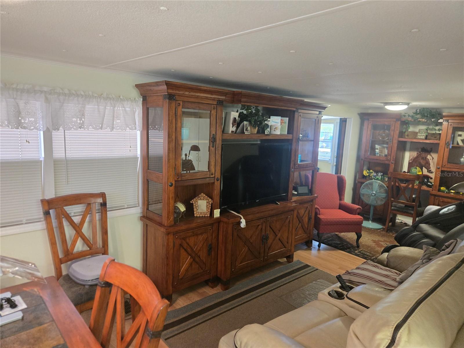 IMPERIAL TERRACE - Residential