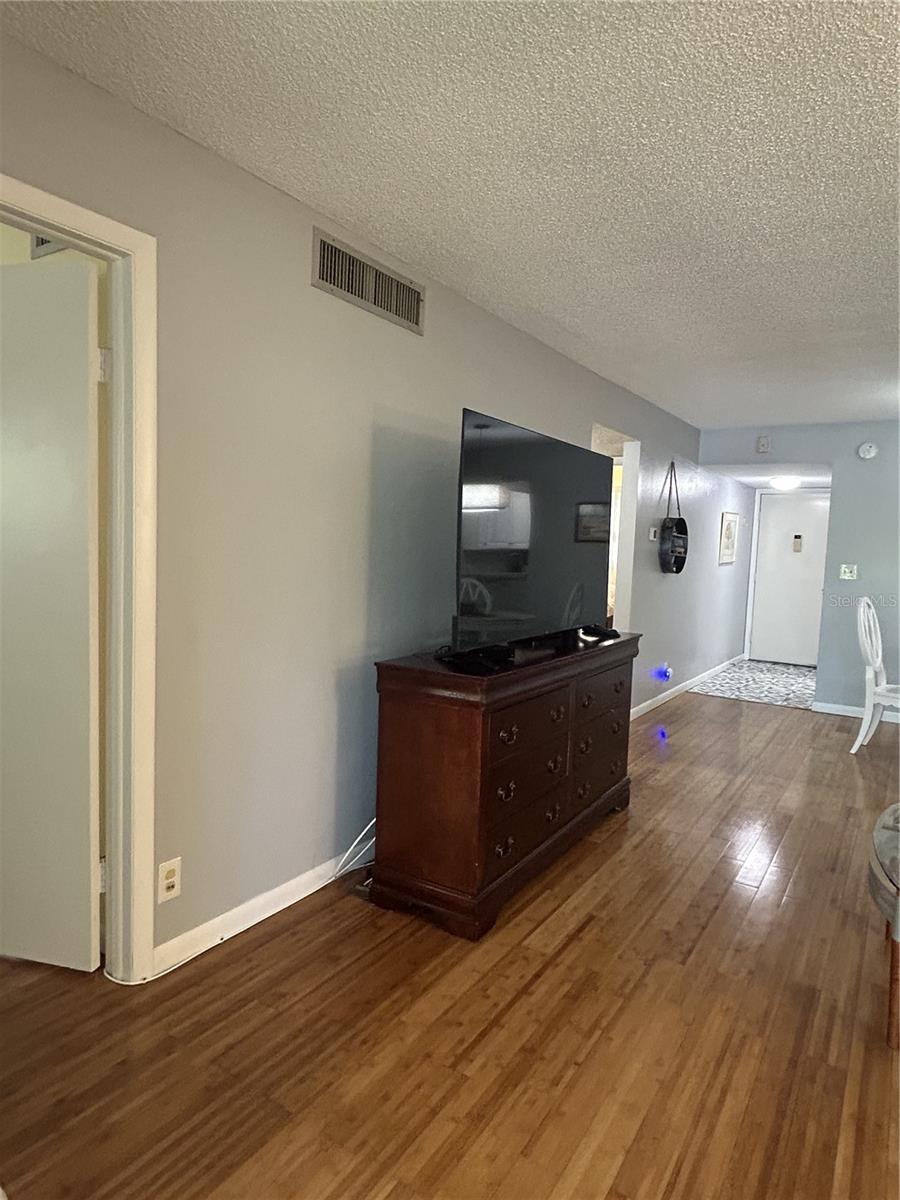 WATERS EDGE 3 CONDO - Residential