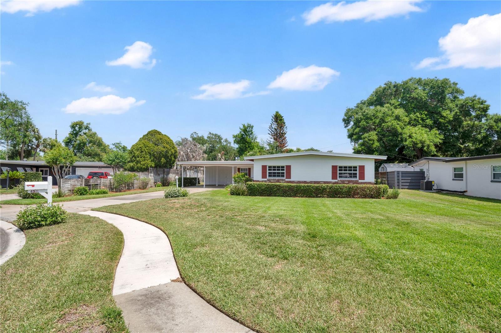 GATLIN ESTATES - Residential